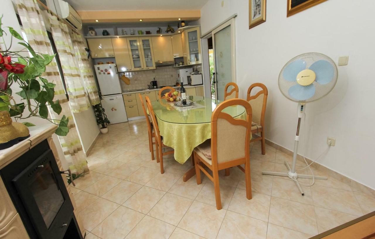 Villa Vinka Kaštela Екстериор снимка